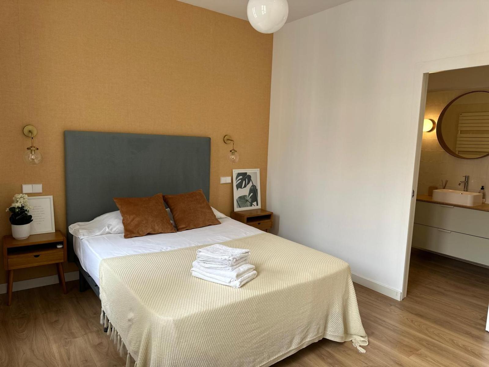 Moderno Apartamento En Pleno Centro Мадрид Екстер'єр фото