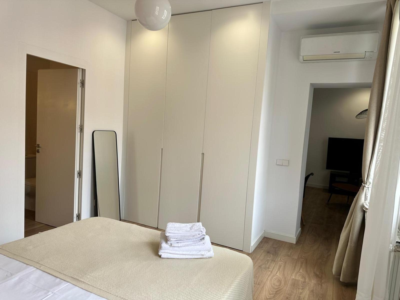 Moderno Apartamento En Pleno Centro Мадрид Екстер'єр фото